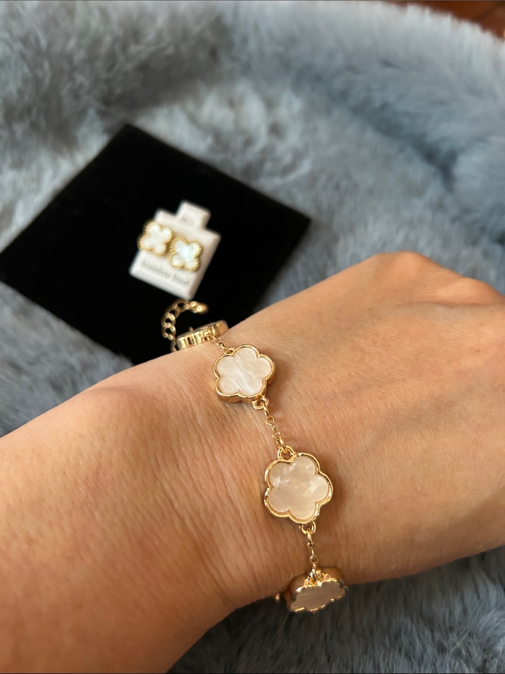 Gold-Plated White Clover Link Bracelet & Earrings